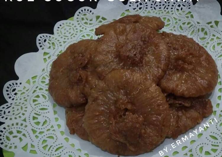 Kue Cucur Empuk dan Bersarang