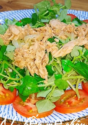 Hình của món Rau càng cua trộn cá ngừ.