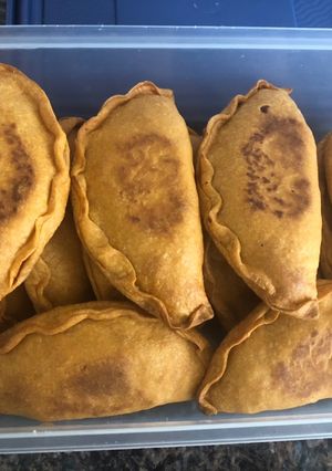 Una foto de Empanadas de pollo