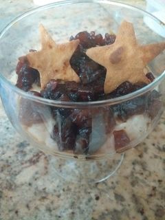Una foto de Arroz con leche cremoso con delicia de manzana y crujiente