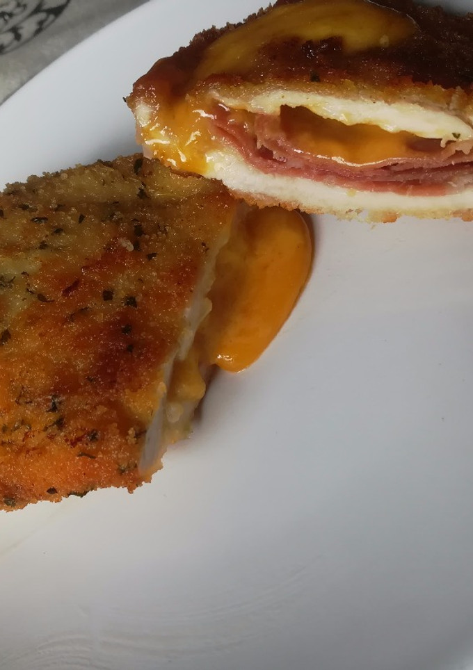 Una foto de Filetes de pollo rellenos