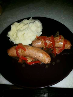 Una foto de Chorizos al vino blanco