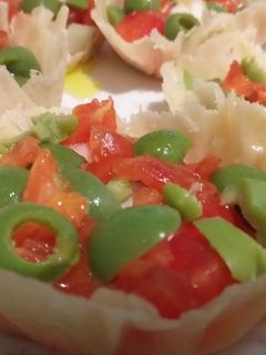 Foto di Cestini di parmigiano all'insalata