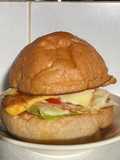 Burger ức gà double cheese