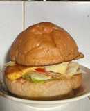 Burger ức gà double cheese