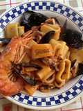 Calamarata con  frutos del mar