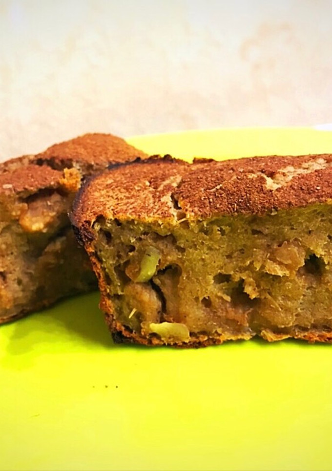 Una foto de Budín saludable y light de banana en licuadora! Fácil y rápido