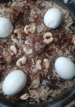 A picture of Mutton biryani.