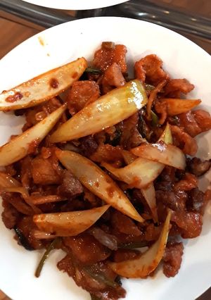 Hình của món Heo xào Hàn Quốc.