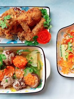 Hình của món Bữa cơm ngon đẹp cho dịp cuối năm.