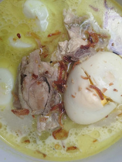 Foto resep Opor Ayam Telur Bumbu Kuning