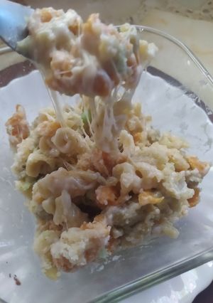 Una foto de Mac And Cheese en Microondas / Pasta Con Queso