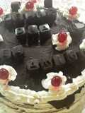 ❤Torta tipo selva negra "feliz día del amigo"🥂🎉🎊👫👭❤