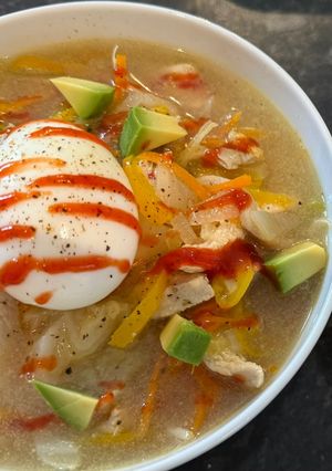 A picture of Quick chicken pho.