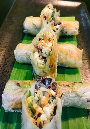 Hình của món Nem Hà Nội (chả giò kiểu miền Bắc).