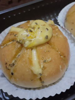 Foto resep Korean Cheese Garlic Bread