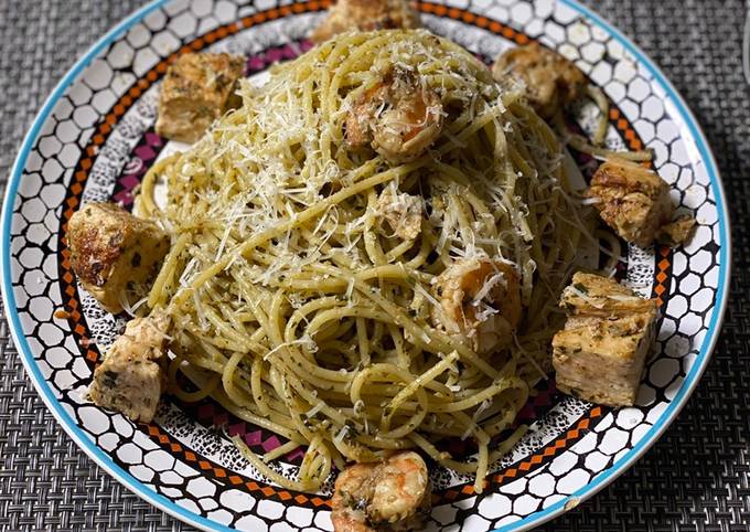 Chicken & Shrimp Pesto