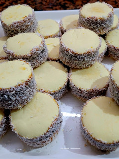 Una foto de Alfajores de maizena sin manteca