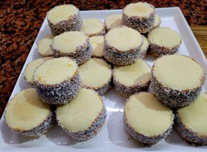 Una foto de Alfajores de maizena sin manteca