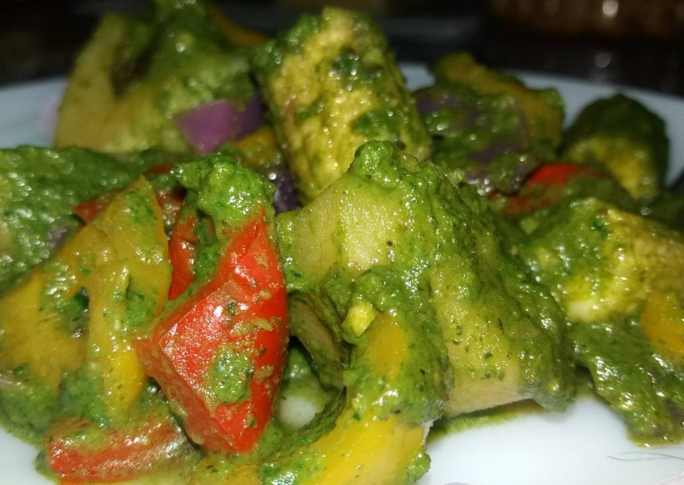 Veg platter in green masala