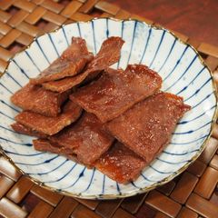 A picture of Taiwanese Style Pork Jerky (豬肉乾).