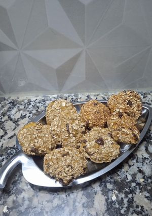 Una foto de Galletas dos ingredientes opcional el tercero!!