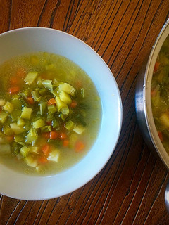 Una foto de Sopa de verduras. 100% casera