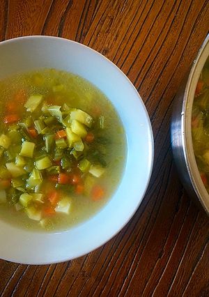 Una foto de Sopa de verduras. 100% casera