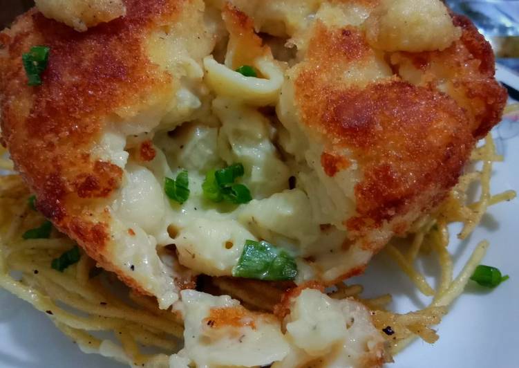 Macaroni surprise ball