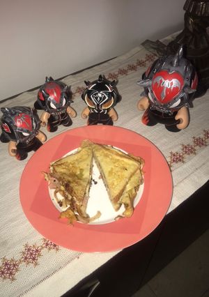 Una foto de Sándwich “Patadas al pecho”