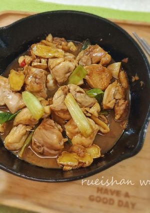 咖喱燒雞腿 的食譜成品照片