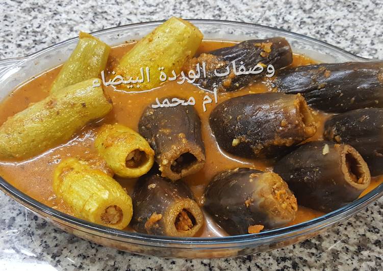 محشي باذنجان وكوسا بصلصة الطماطم الطازجة