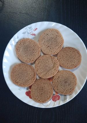 ચોકલેટ બટર કૂકીઝ (Chocolate Butter Cookies Recipe In Gujarati) રેસીપી મુખ્ય ફોટો