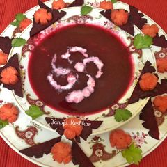A picture of Tomato,beetroot,carrot soup.