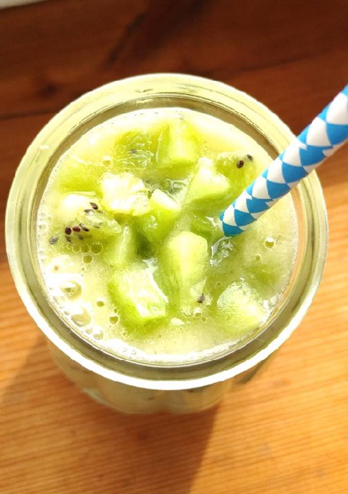 Смузі із ківі і бананом 🥝