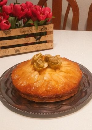 Una foto de Torta invertida de manzana🤤