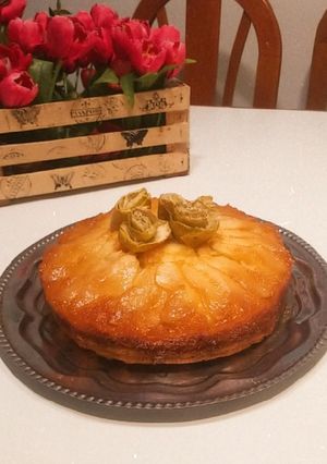 Una foto de Torta invertida de manzana🤤