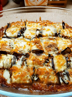Foto principal de Rollitos de berenjena con tomate