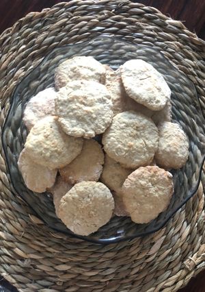 Una foto de Galletas de avena con leche y miel !!