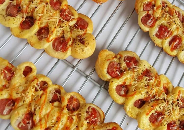 Bahan Caterpillar bread | Resep Membuat Caterpillar bread Yang Mudah Dan Praktis