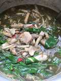 แกงยอดหวายใส่หมู
