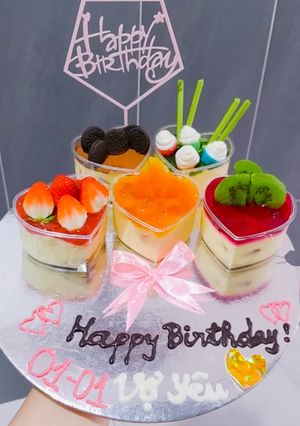 Hình của món Bánh tiramisu trái tim sinh nhật không cần lò nướng.