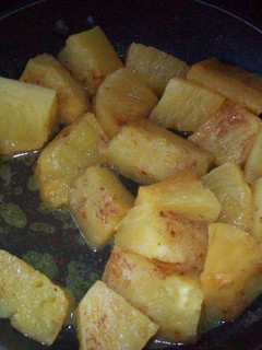 Párolt ananász recept fotója
