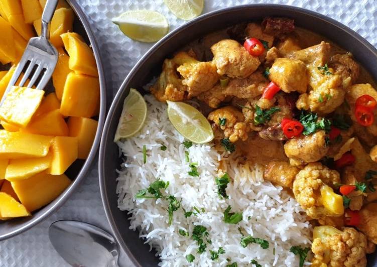 Monday Fresh Mango Chicken Curry