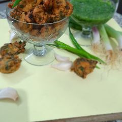 A picture of Spring Onion Fritters.