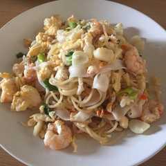 Una foto de Pad thai sencillo(para dos)