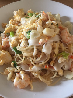 Una foto de Pad thai sencillo(para dos)