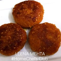 A picture of Broken wheat Ghelouti kebabs.
