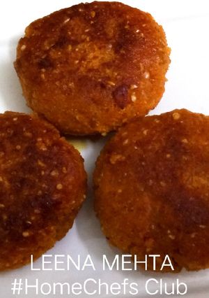 A picture of Broken wheat Ghelouti kebabs.