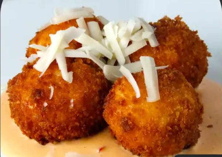 How to Make Any-night-of-the-week Chicken cheese ball with dressing